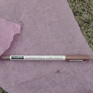 Relove By Revolution London Super Fill Lip liner Color: Sugar-  Bundle 6/$24
